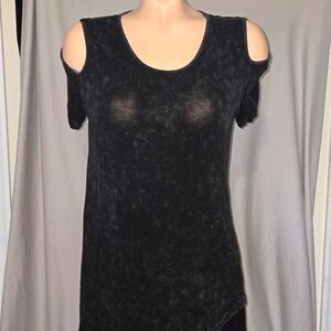 Affliction, super soft, cold shoulder.Shirt